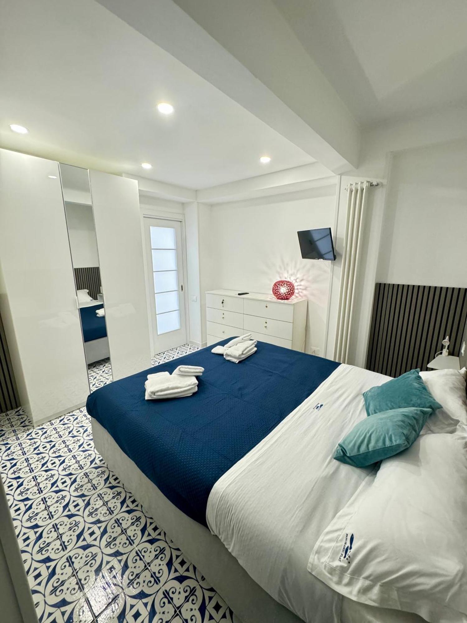 Panoramic Flat Amalfi Coast - Sea View 1 Apartment Vietri sul Mare Exterior photo