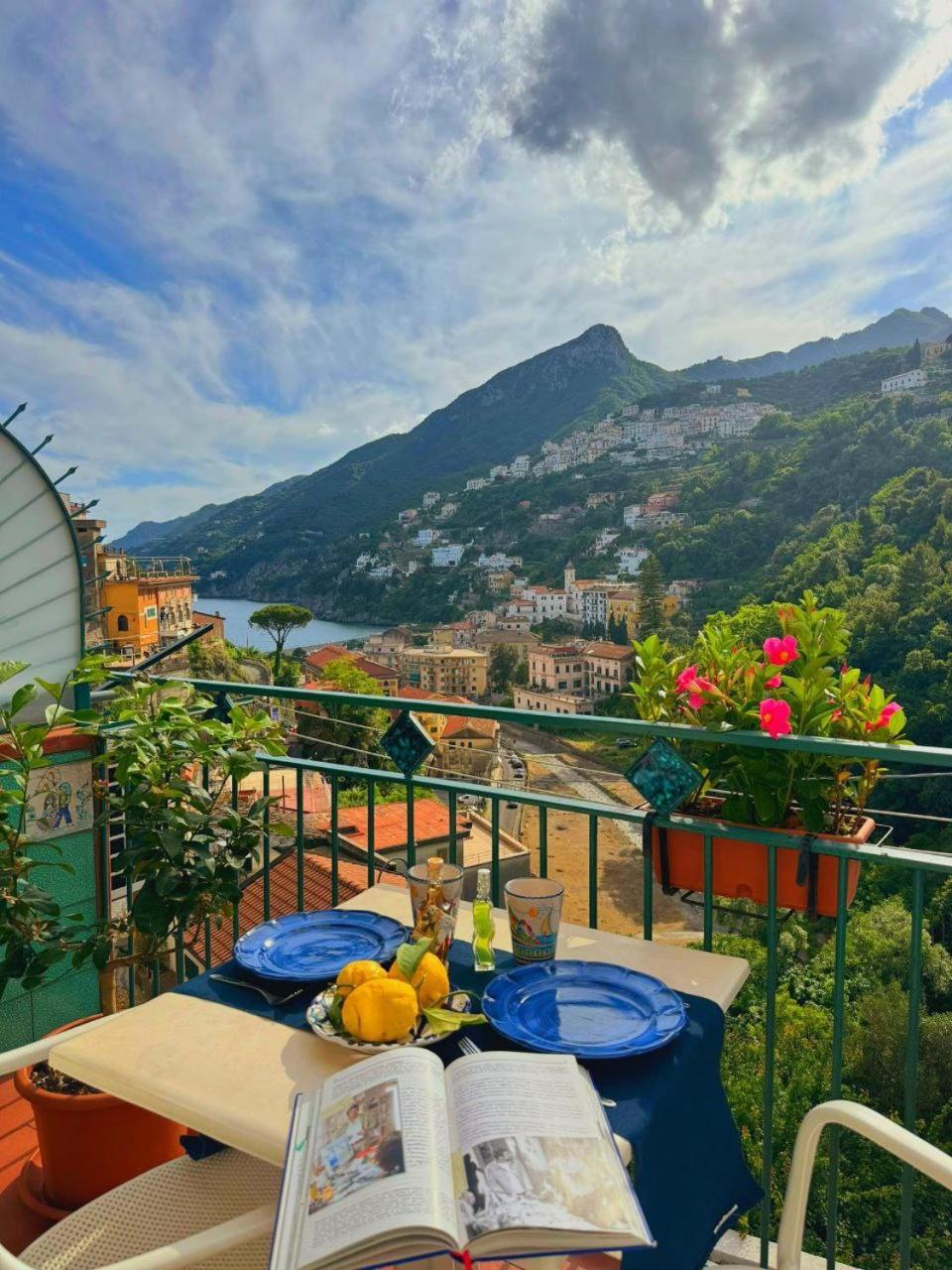 Panoramic Flat Amalfi Coast - Sea View 1 Apartment Vietri sul Mare Exterior photo